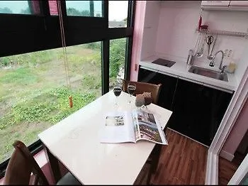 Hotel Starlightdrops Pension Jeju